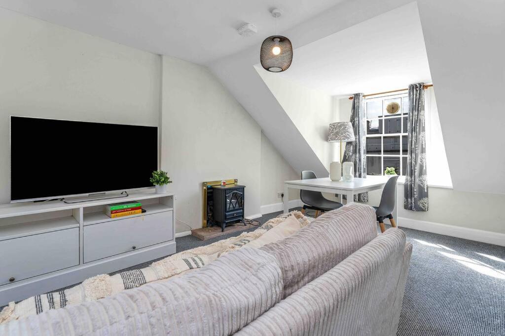 Stylish 1 Bedroom Appartamento